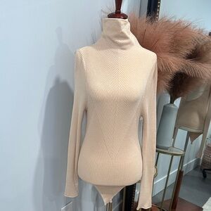 Elegant Cream Turtleneck Sweater